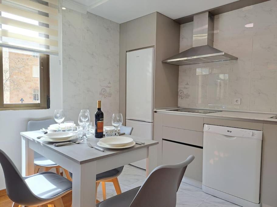 Apartament Casa Angel Ayuntamiento Centro Logroño Zewnętrze zdjęcie